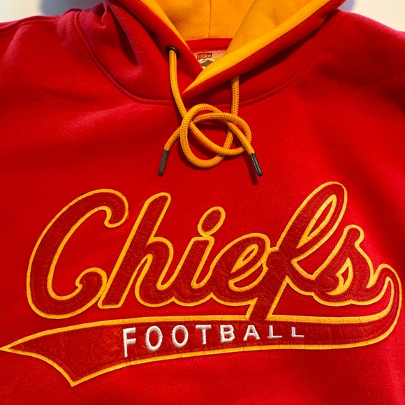 NEW Kansas City Chiefs Hoodie - Men’s Medium - Red Yellow NFL Team Apparel NWT - Picture 1 of 15